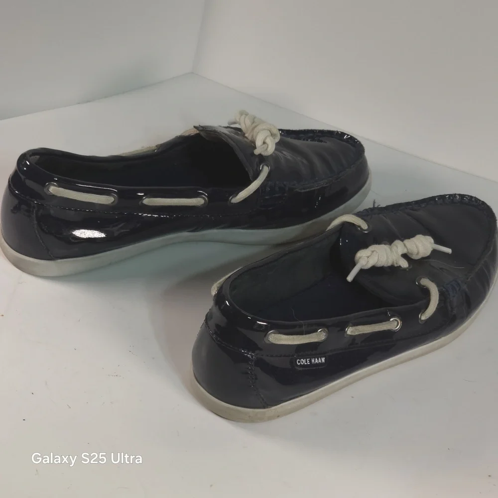 Cole Haan‎ Nantucket Camp Moc Navy Blue Patent Leather Boat Shoes Women's Sz 8.5